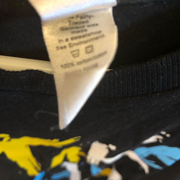 💜 Gorgeous boys custom 100% fair trade tee sz M! - Picture 6 of 7